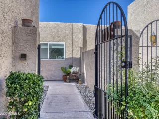 Photo #1: 6354194 Listing