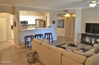 Photo #2: 6354371 Listing