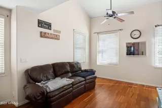 Photo #1: 6354403 Listing