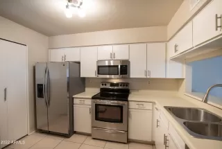 Photo #4: 6354467 Listing