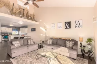 Photo #2: 6354561 Listing 