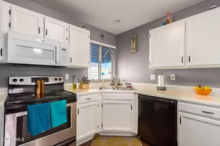 Photo #6: 6354561 Listing 