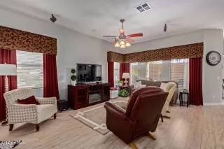 Photo #2: 6354616 Listing