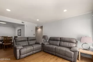 Photo #3: 6354959 Listing