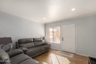 Photo #4: 6354959 Listing