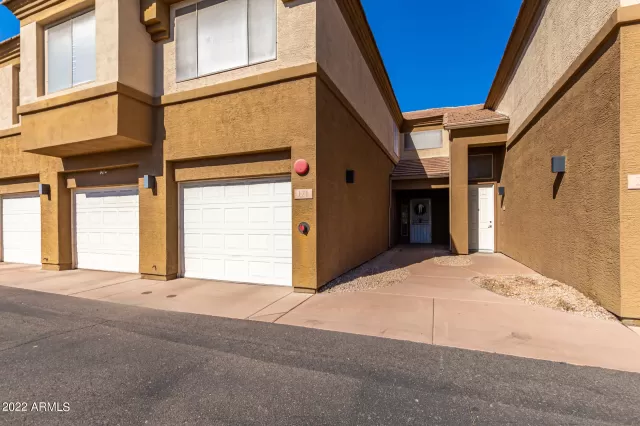 MLS: 6355001 Condo For Sale