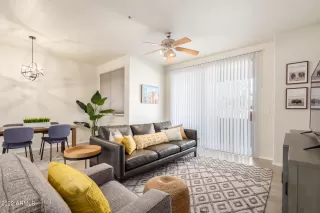 Photo #5: 6355001 Listing 