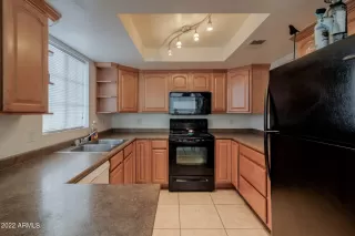 Photo #2: 6355154 Listing