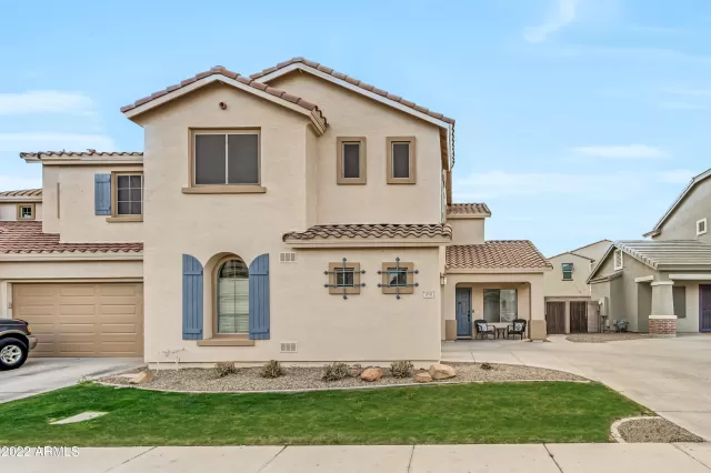 MLS: 6355282 Condo For Sale