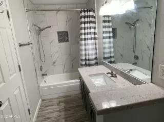 Photo #5: 6355451 Listing 