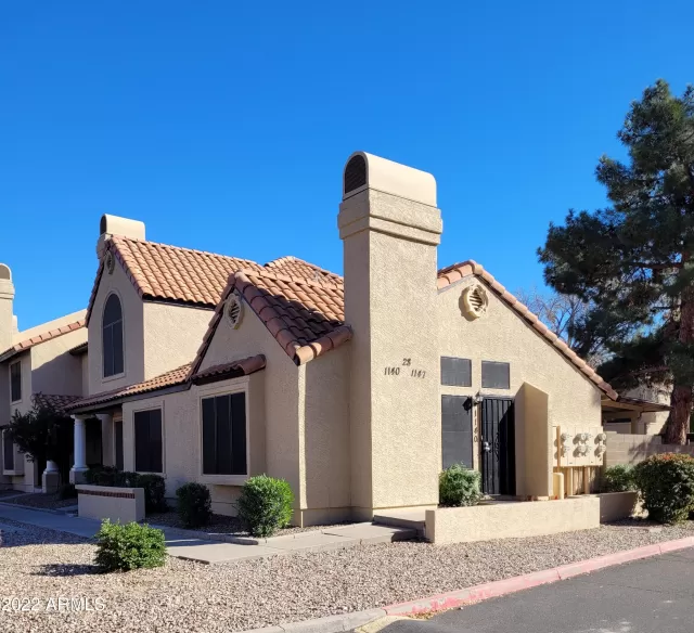 MLS: 6355744 Condo For Sale