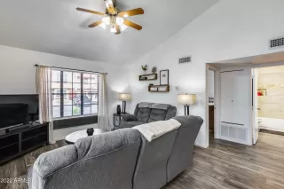 Photo #3: 6355744 Listing