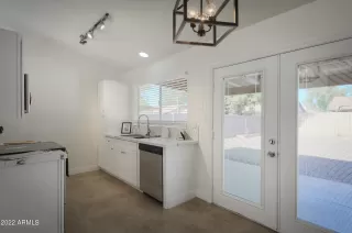 Photo #6: 6356535 Listing