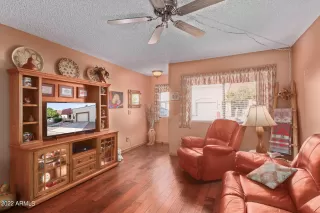 Photo #4: 6356581 Listing 