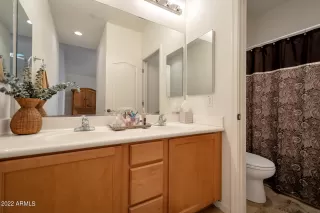 Photo #6: 6356652 Listing