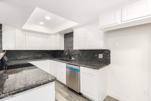 MLS: 6356733 Condo For Sale