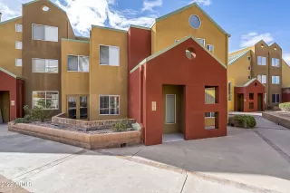 Photo #1: 6356737 Listing