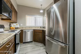 Photo #3: 6356737 Listing