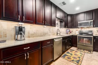 Photo #1: 6356759 Listing