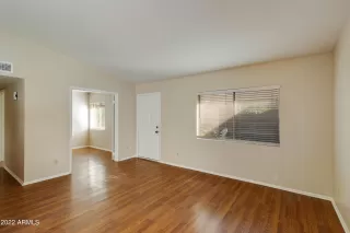 Photo #5: 6356806 Listing 