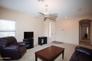 Photo #6: 6356842 Listing