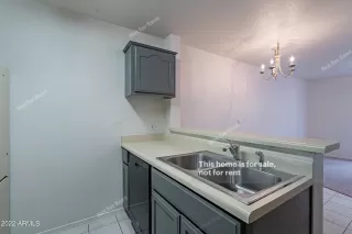 Photo #6: 6356962 Listing