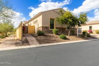 Photo #2: 6357005 Listing