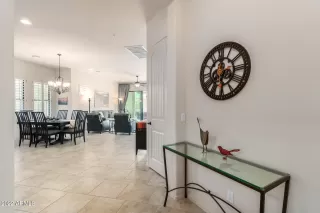 Photo #5: 6357005 Listing