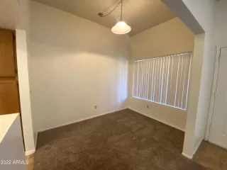 Photo #4: 6357100 Listing