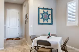 Photo #4: 6357219 Listing