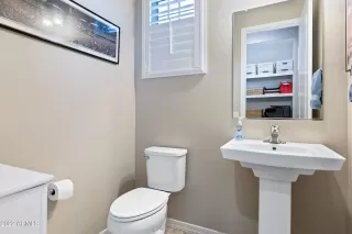 Photo #6: 6357219 Listing