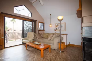 Photo #4: 6357241 Listing 