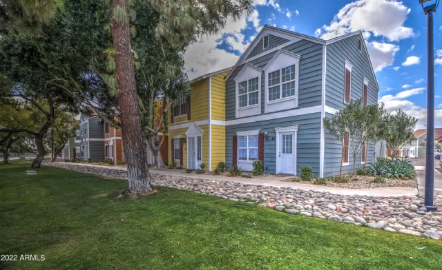 MLS: 6357247 Condo For Sale