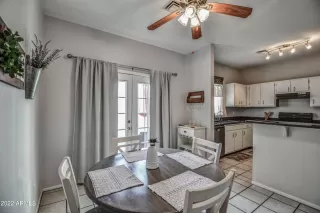 Photo #5: 6357247 Listing