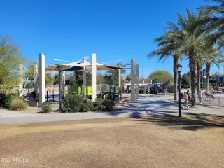 Photo #5: 6357336 Listing