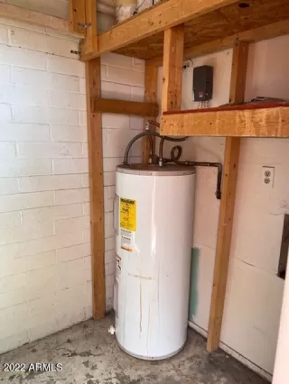 Photo #6: 6357675 Listing