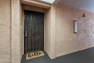 Photo #4: 6358043 Listing