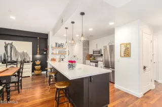 Photo #1: 6358154 Listing