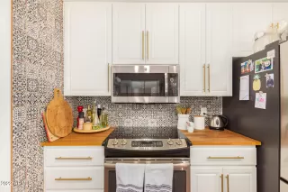 Photo #5: 6358154 Listing