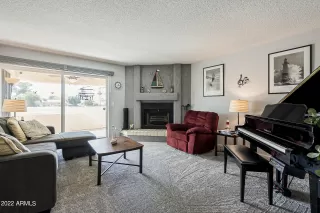 Photo #4: 6358455 Listing 