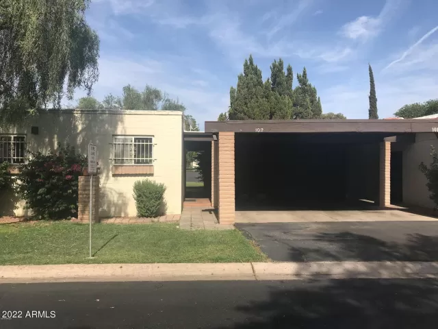 MLS: 6358669 Condo For Sale