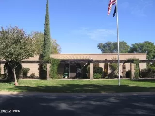 Photo #2: 6358669 Listing