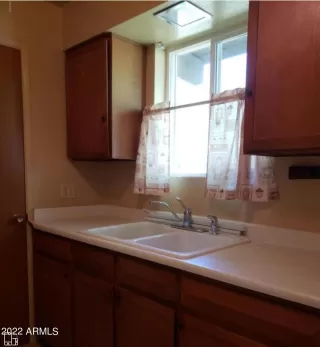 Photo #4: 6358671 Listing