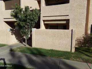 Photo #6: 6358831 Listing 