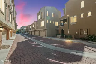 Photo #2: 6358983 Listing 