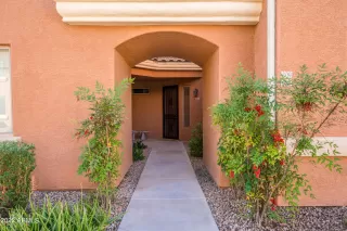 Photo #5: 6359270 Listing