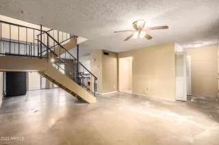 Photo #6: 6359444 Listing