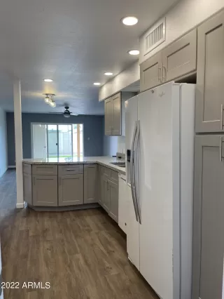 Photo #6: 6359495 Listing 