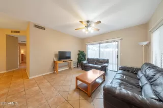 Photo #2: 6359704 Listing