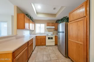 Photo #5: 6359704 Listing